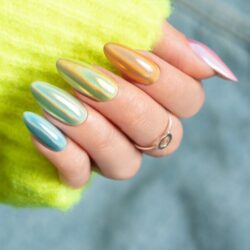 holo effect manix indigo nails